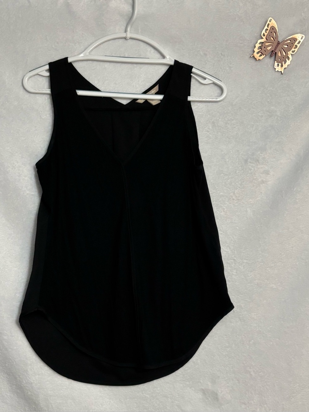 Banana Republic Women’s Black V-Neck Tank Top Blouse Size XS